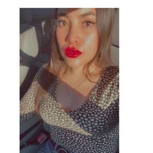 Meet your Posher, Pamela